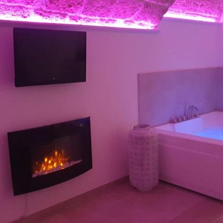 モノーポリ La Casa Dell'Angeloヴィラ エクステリア 写真