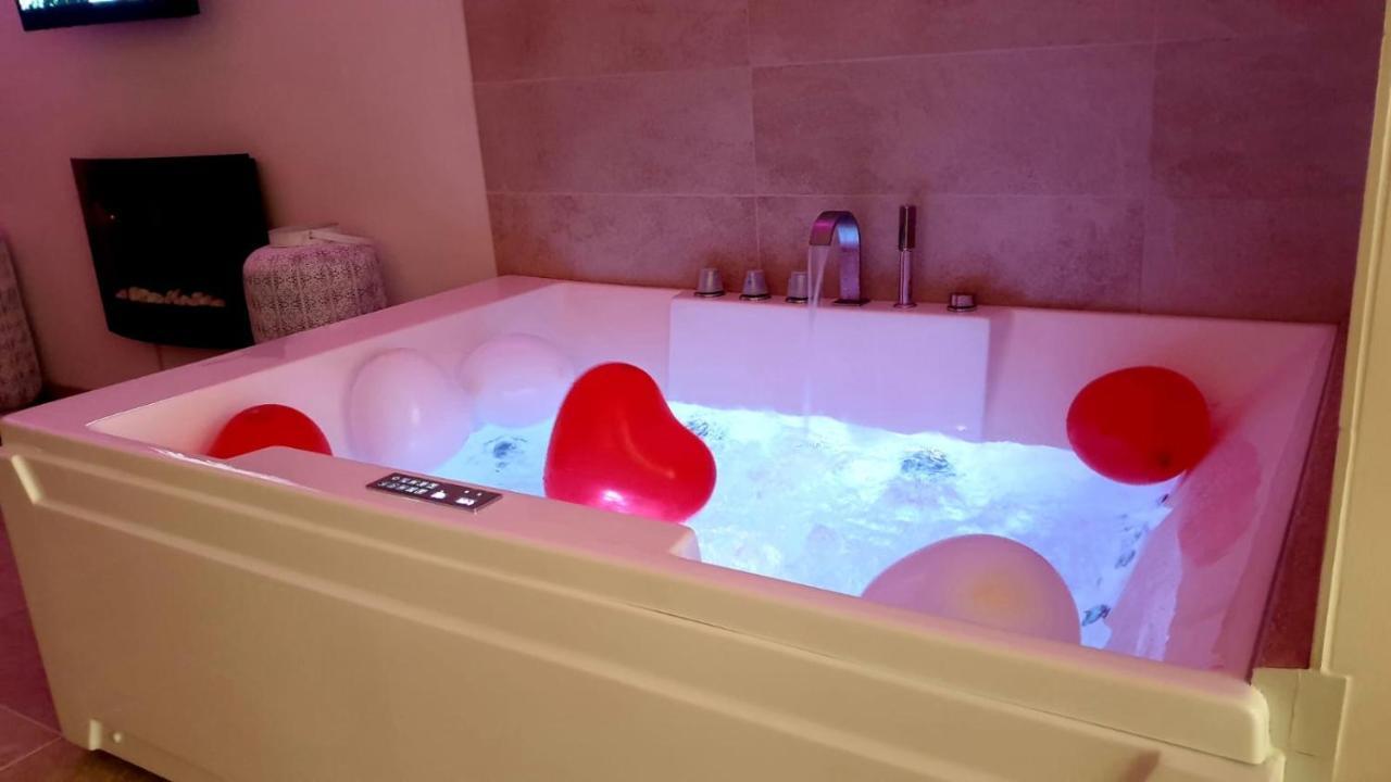 モノーポリ La Casa Dell'Angeloヴィラ エクステリア 写真